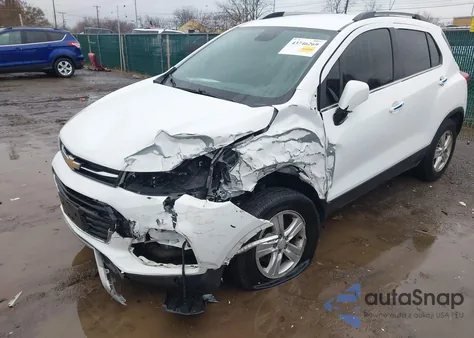 2020 Chevrolet Trax Awd Lt z USA, uszkodzony, nr VIN 3GNCJPSB7LL266339